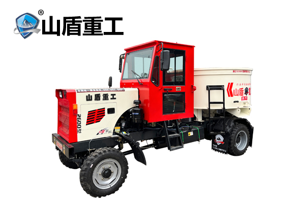 2600型四驅(qū)攪拌運(yùn)輸車